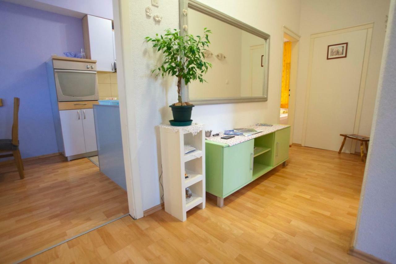 Apartmani Ruza มาคาร์สกา ภายนอก รูปภาพ