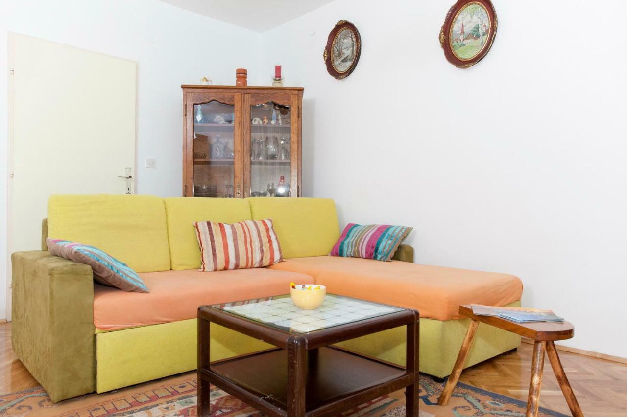 Apartmani Ruza มาคาร์สกา ภายนอก รูปภาพ