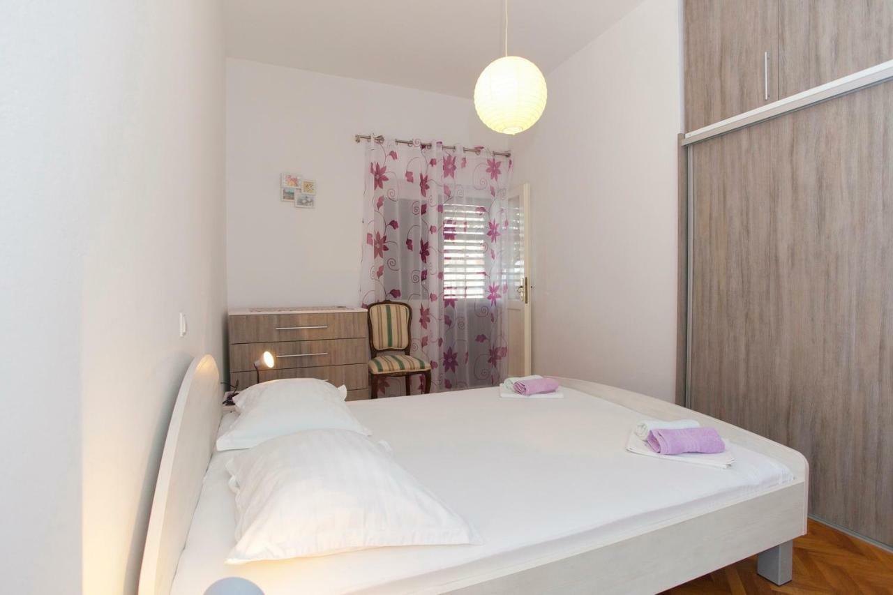 Apartmani Ruza มาคาร์สกา ภายนอก รูปภาพ